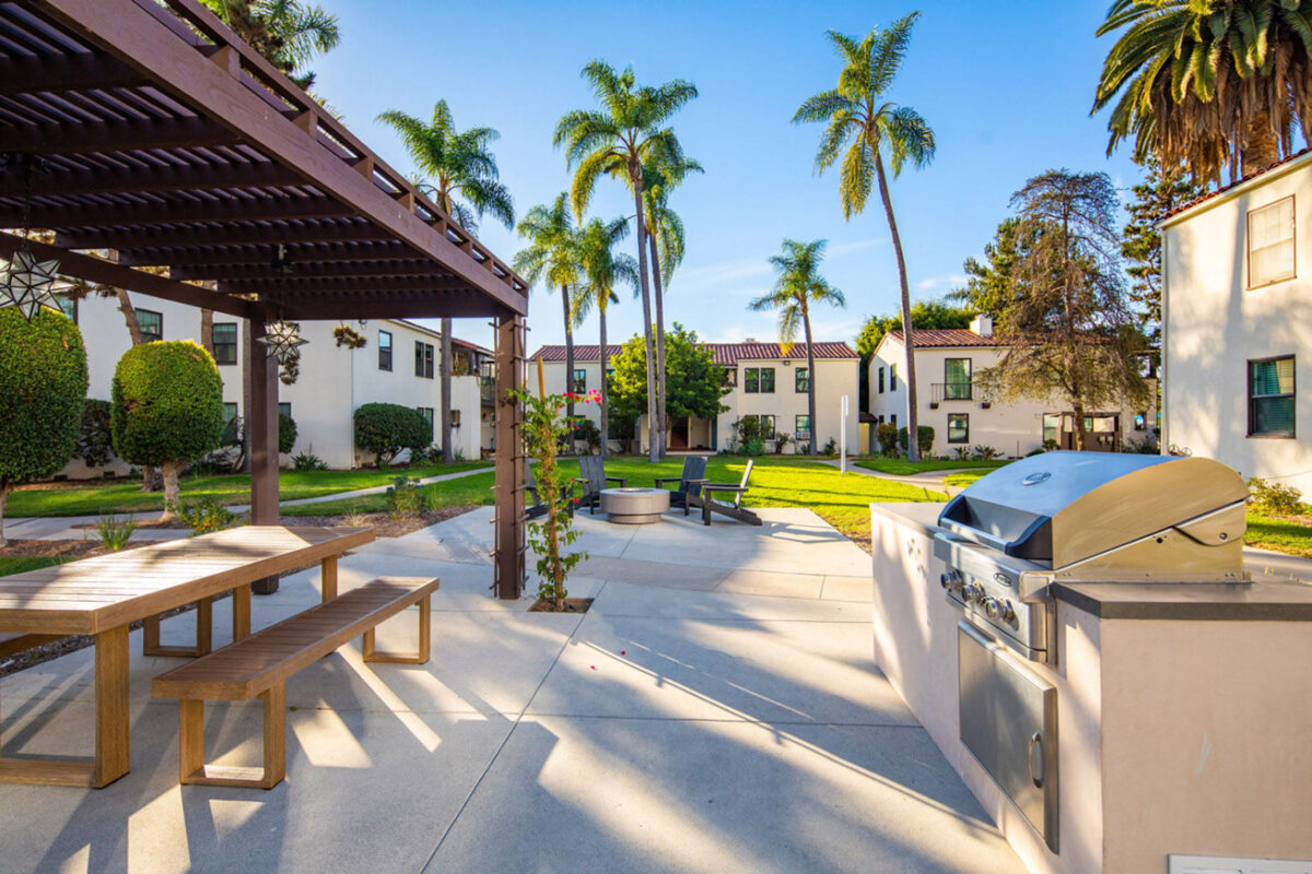 Las Palmas A Tradewinds Community Apartments For Rent in Talmadge