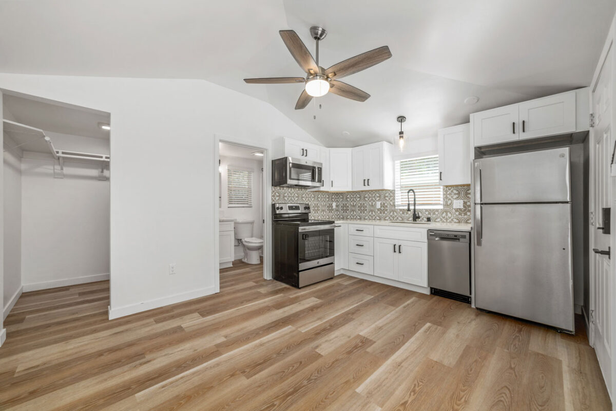 Las Palmas A Tradewinds Community Apartments For Rent in Talmadge